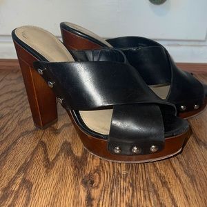Chunky Platform Wooden Heel Black Slides